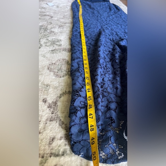 Mac Duggal Flash 62691 Gown Women’s Size 4 Sapphire Navy Blue Lace Formal Dress - Picture 8 of 10